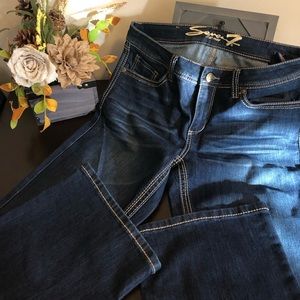 Seven7 Mid-Rise Bootcut Jeans